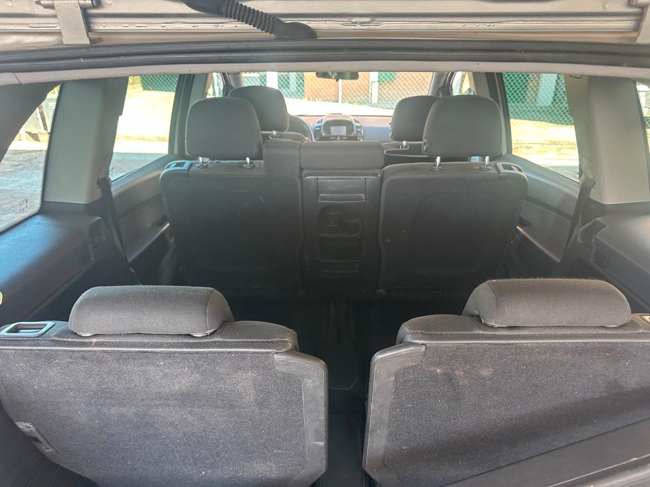 Opel Zafira 1.8 GPL 7 POSTI