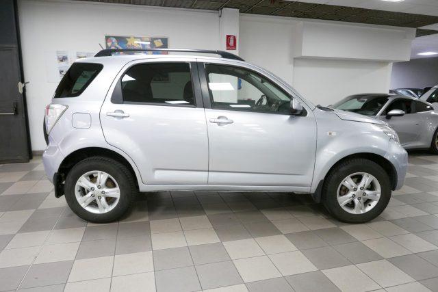 DAIHATSU Terios 1.5 4WD Hiro Green Powered