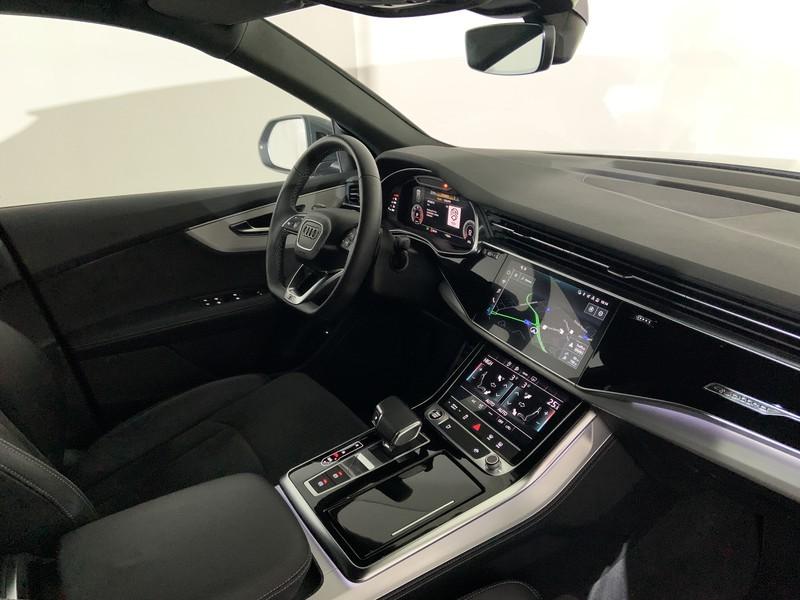 Audi Q8 45 3.0 tdi mhev sport quattro tiptronic