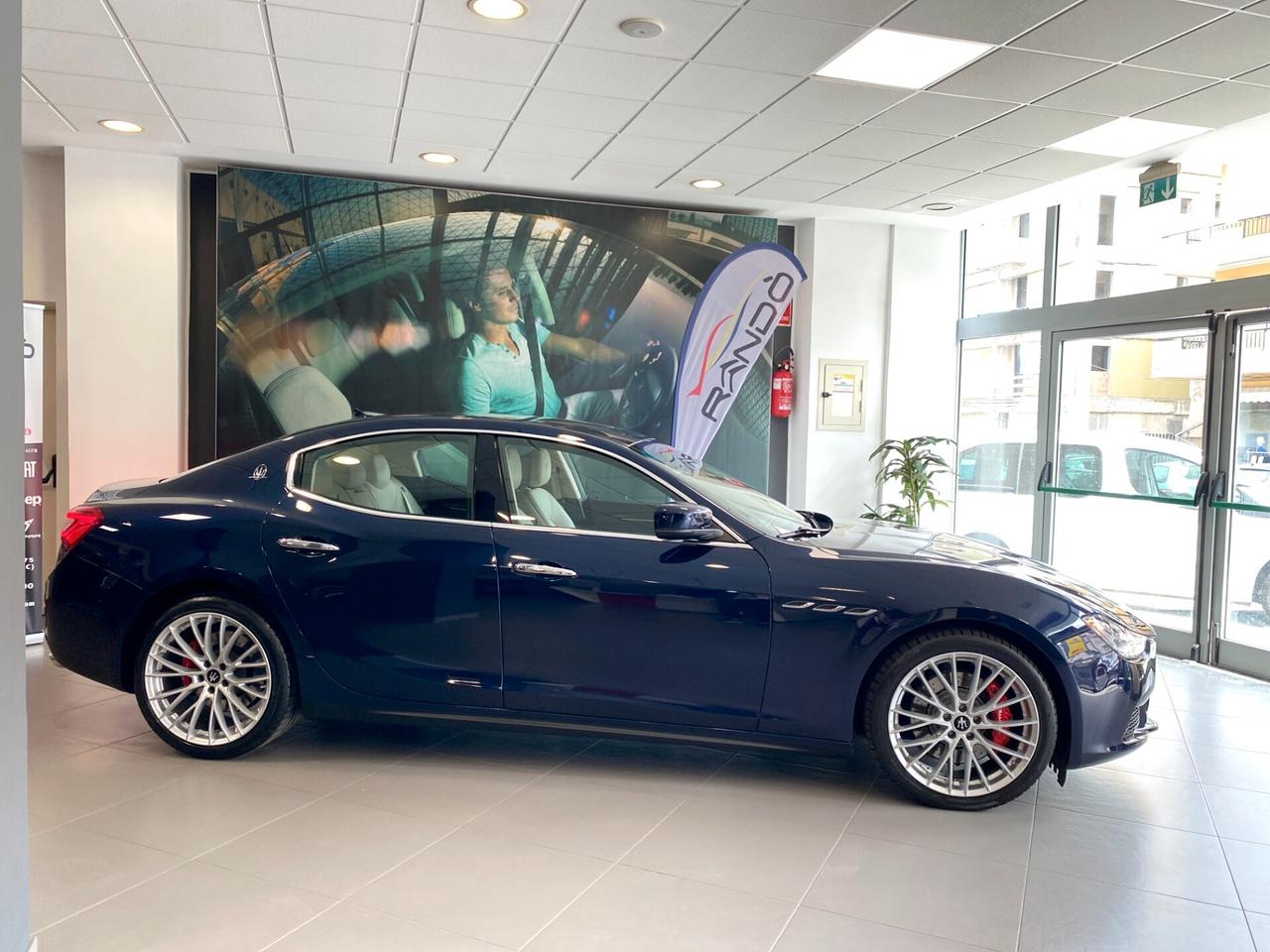 Maserati Ghibli 3.0 V6 Diesel 250 CV