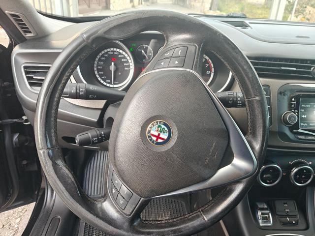 ALFA ROMEO Giulietta 1.4 Turbo 120 CV GPL Distinctive LEGGI