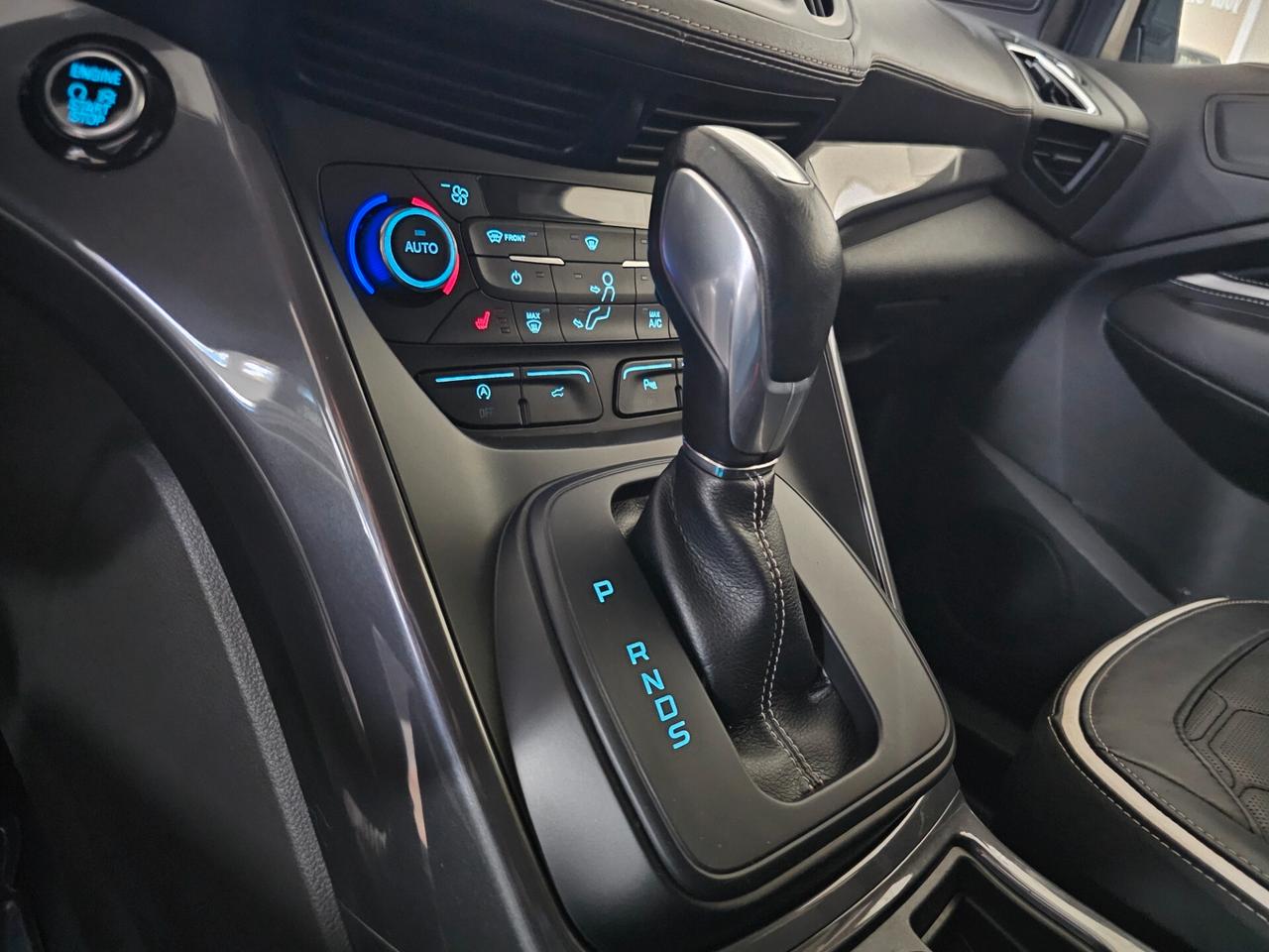 Ford Kuga 2.0 TDCI 150 CV S&S 4WD Powershift Vignale