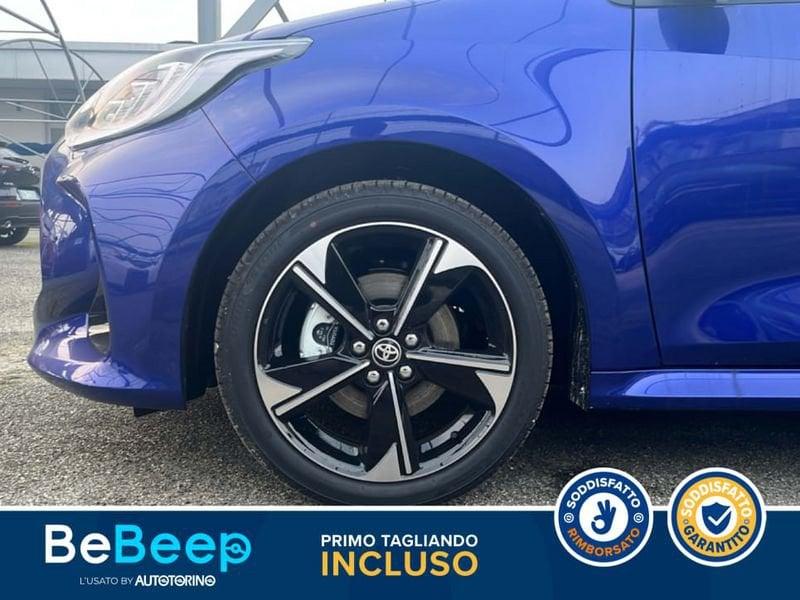 Toyota Yaris 1.5H 130 LOUNGE