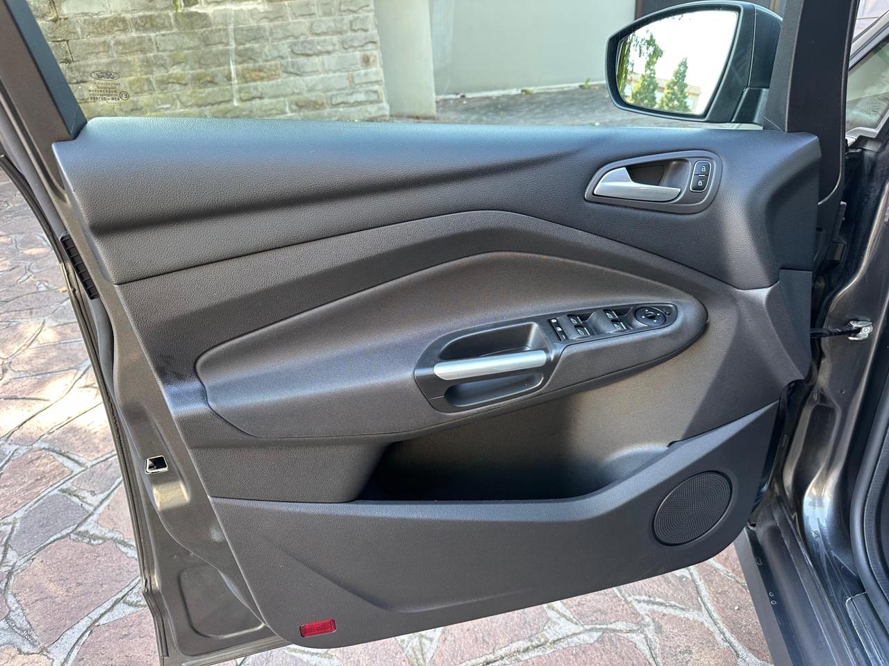 Ford C-Max 1.6 120CV GPL Titanium