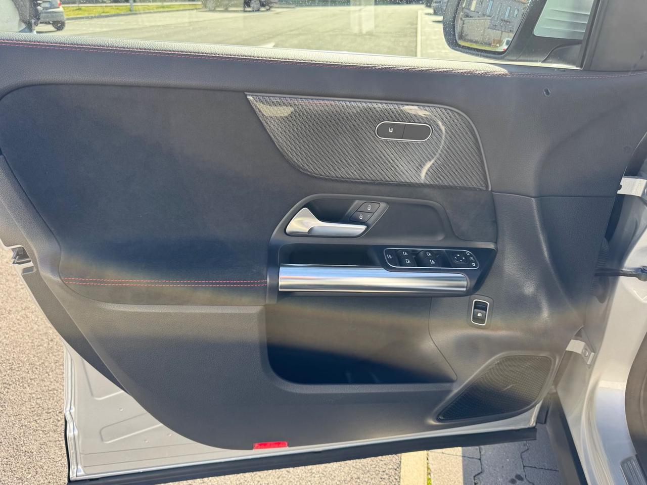 Mercedes-Benz GLA 250 E PHEV AMG Line #9315