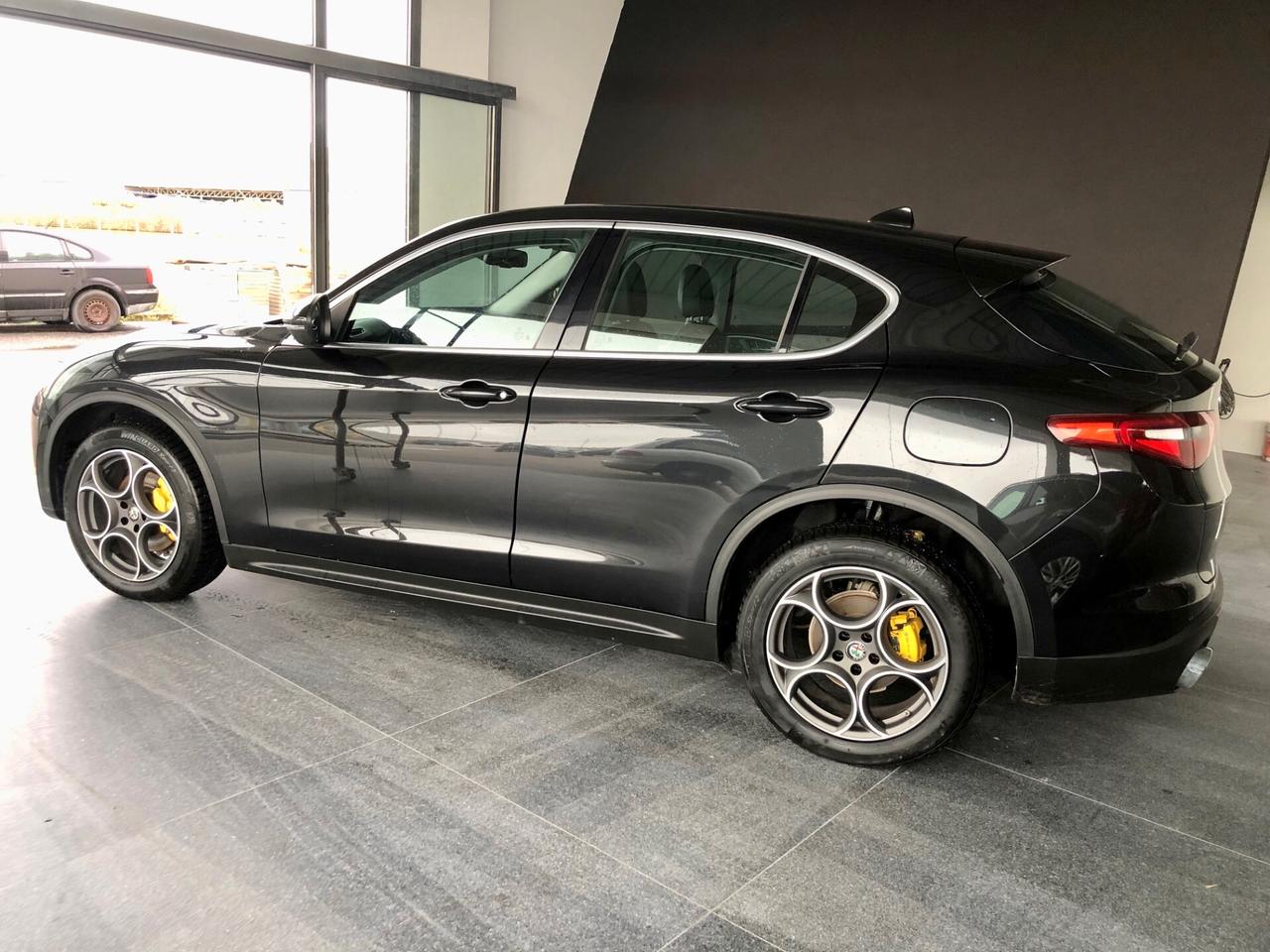 ALFA ROMEO STELVIO 2.2 TURBODIESEL 210 CV AT8 Q4 SUPER