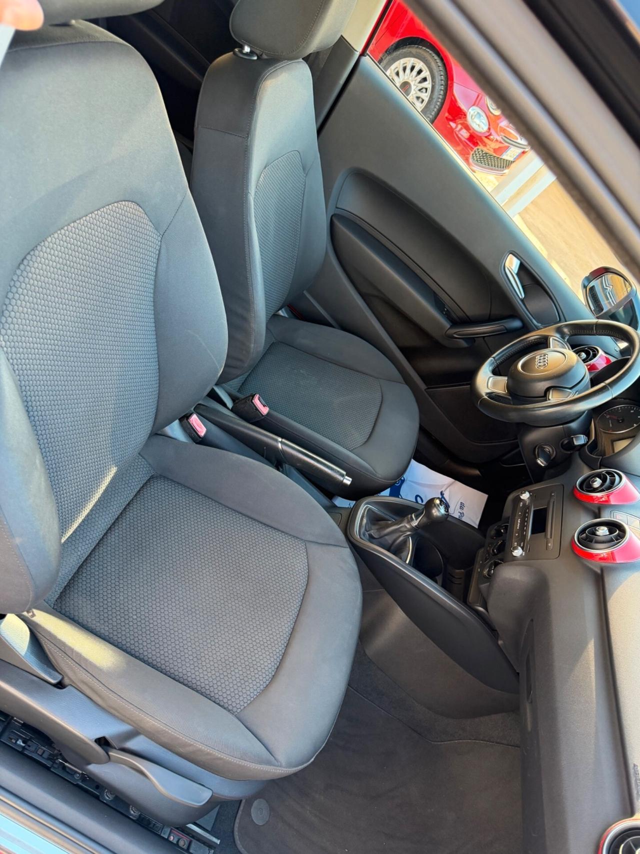 Audi A1 1.6 TDI S line edition