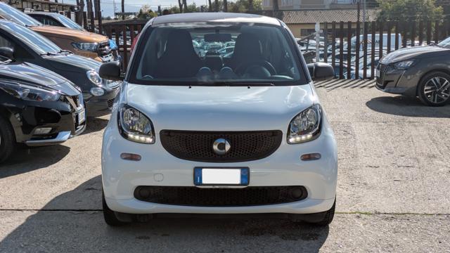 SMART ForTwo 1.0cc YOUNGSTER 61cv CRUISE CONTROL CERCHI IN LEGA
