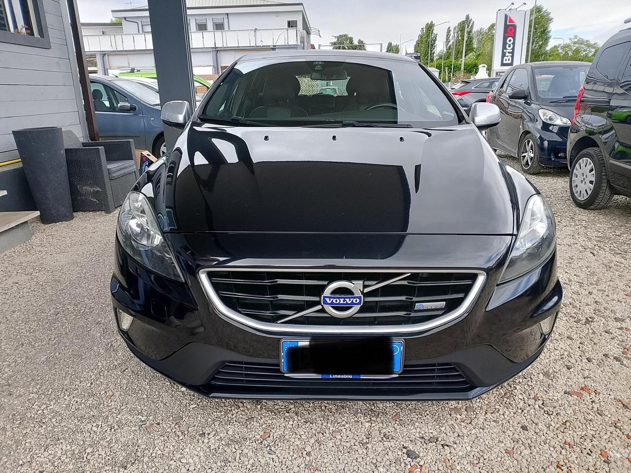 Volvo V40 D2 1.6 Powershift R-design Kinetic
