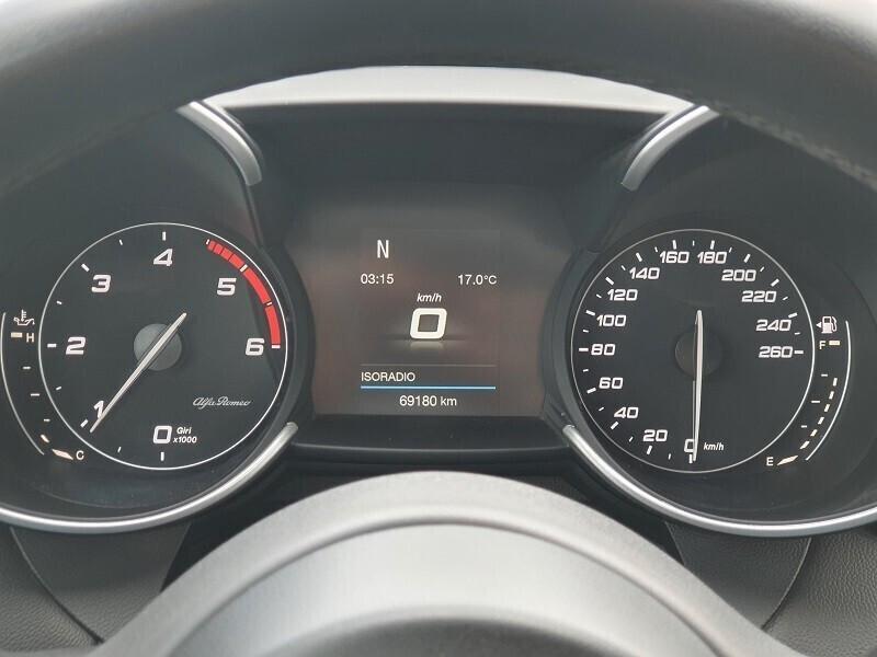 ALFA ROMEO Giulia 2.2 TD 190CV SUPER XENO PARK CAM