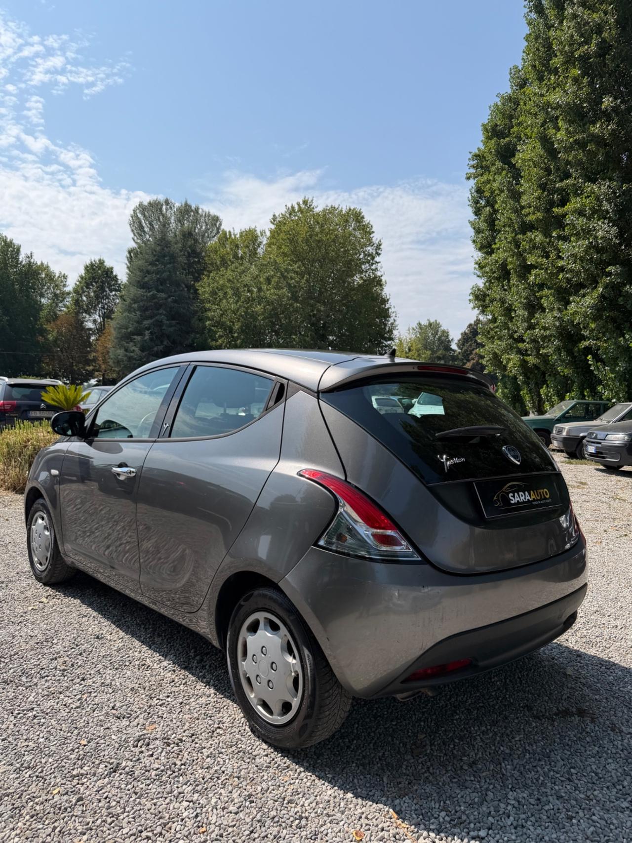 Lancia Ypsilon 1.2 69 CV 5 porte GPL Ecochic Elefantino