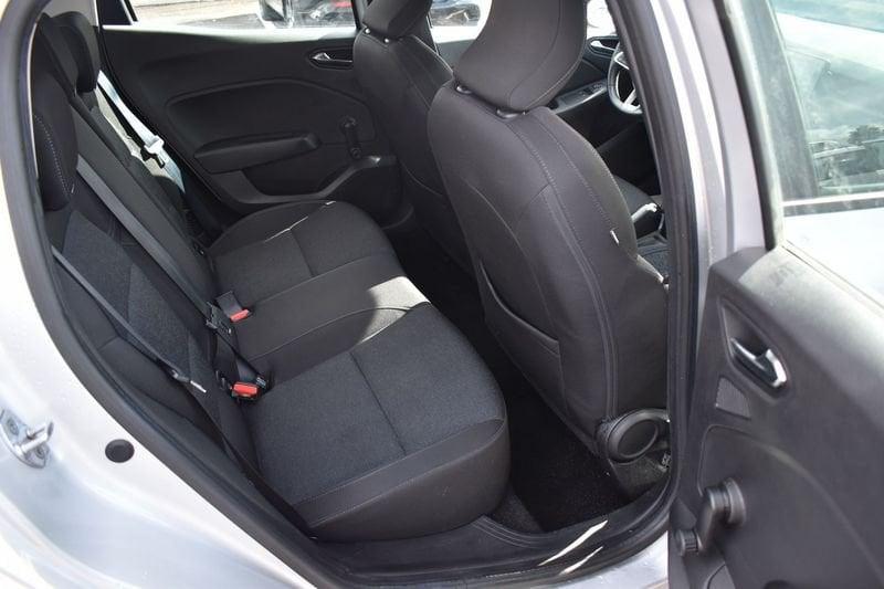 Renault Clio E-Tech Hybrid 1.6 Hybrid E-TECH 145 Equilibre