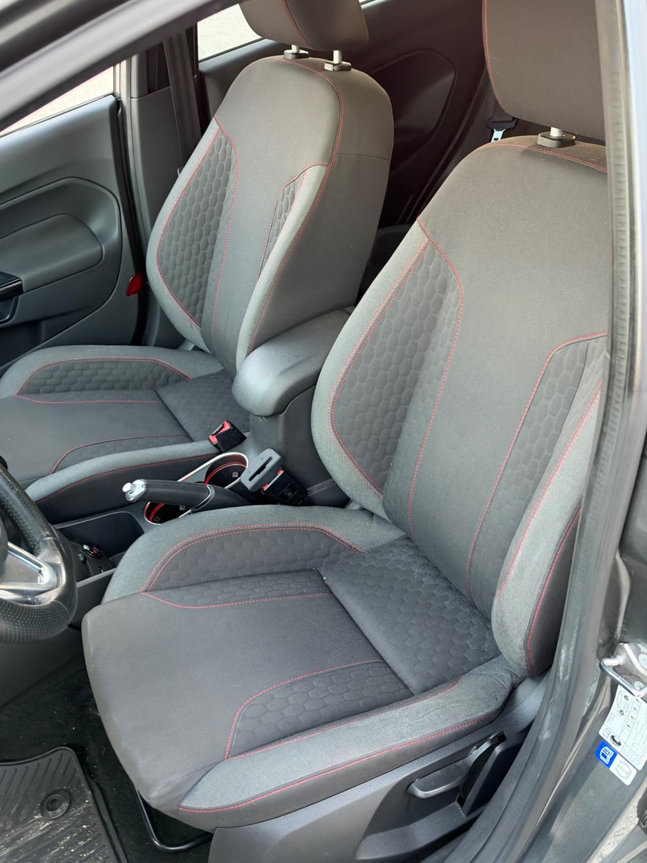 Ford Fiesta ST-Line 1.5 TDCi Euro6B Neopatentati