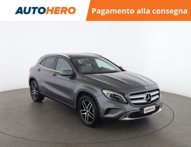 MERCEDES-BENZ GLA 200 d Automatic Sport