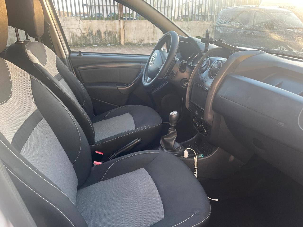 Dacia Duster 1.461 109CV 4x2 Serie Speciale Lauréate Family