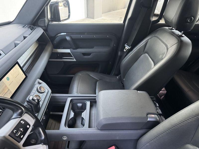 Land Rover Defender 110 3.0d i6 mhev SE awd 200CV AUTOCARRO 5 POSTI IVA ESPOSTA