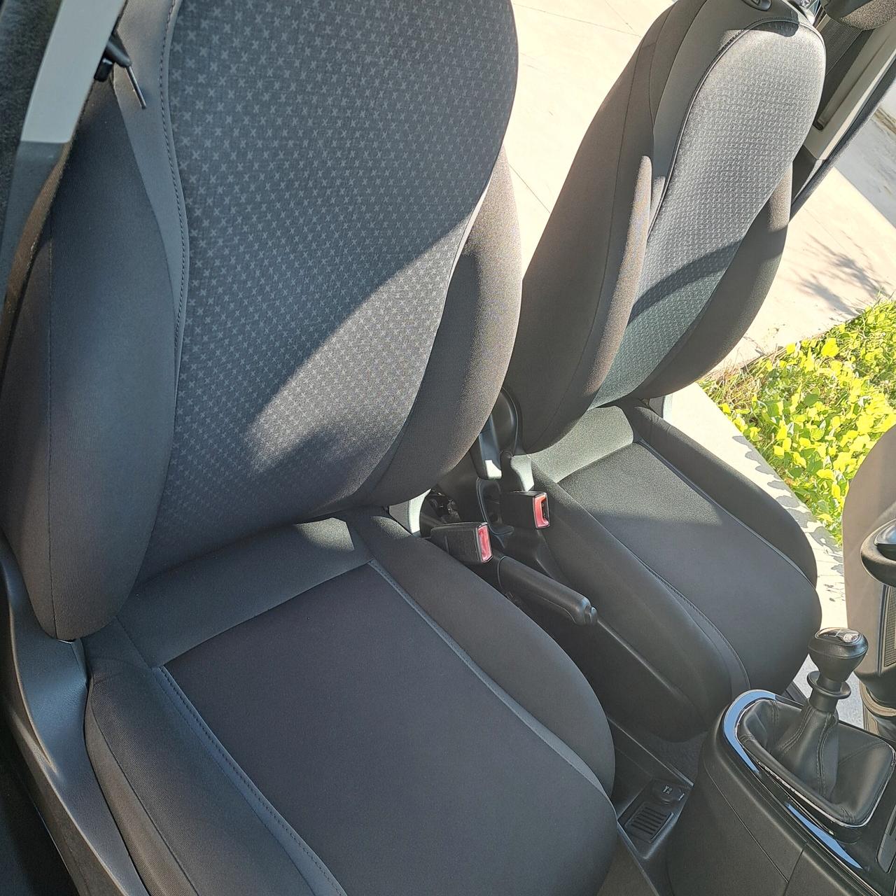 Lancia Ypsilon 1.2 69 CV 5 porte Platinum