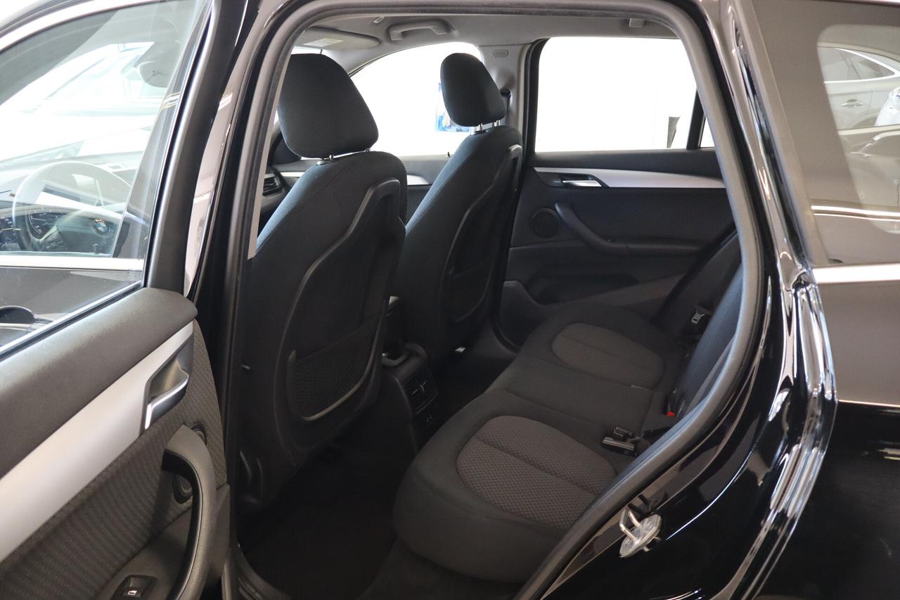 BMW X1 XDRIVE 18d ADVANTAGE - x-DRIVE