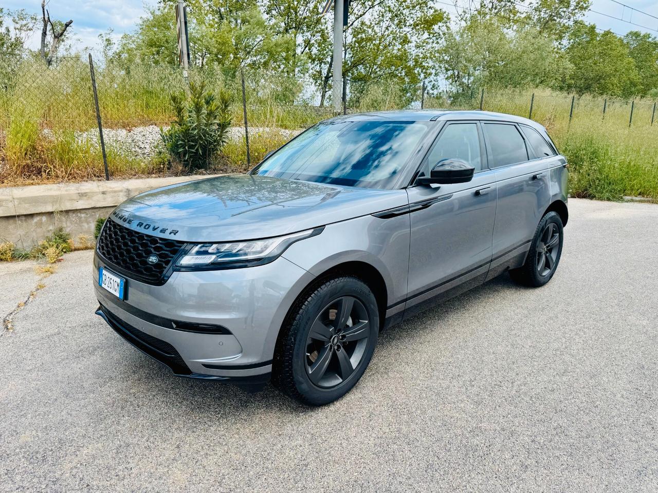 Land Rover Range Rover Velar 2.0D 180 CV CarPlay - APPROVED