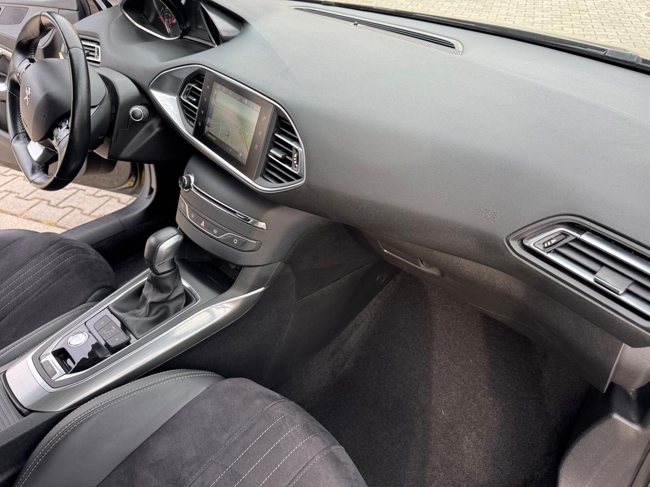 Peugeot 308 BlueHDi 120 S&S Allure automatica euro 6b
