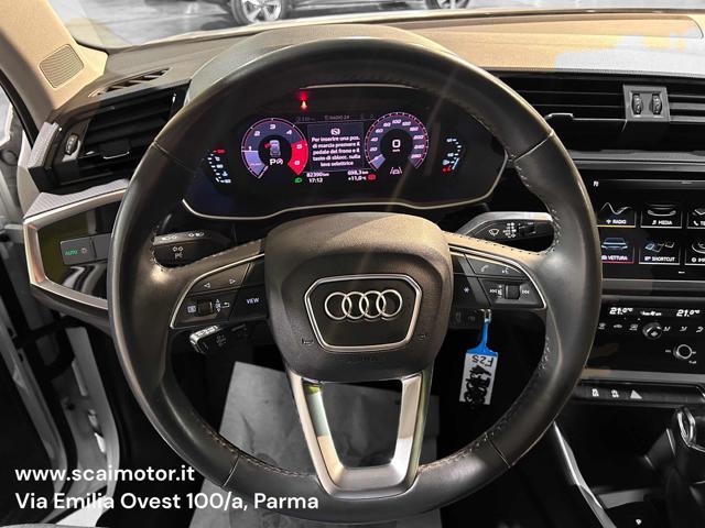 AUDI Q3 35 TDI S tronic Business Advanced