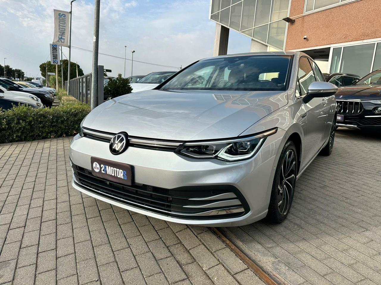 Volkswagen Golf 1.5 TGI DSG Style
