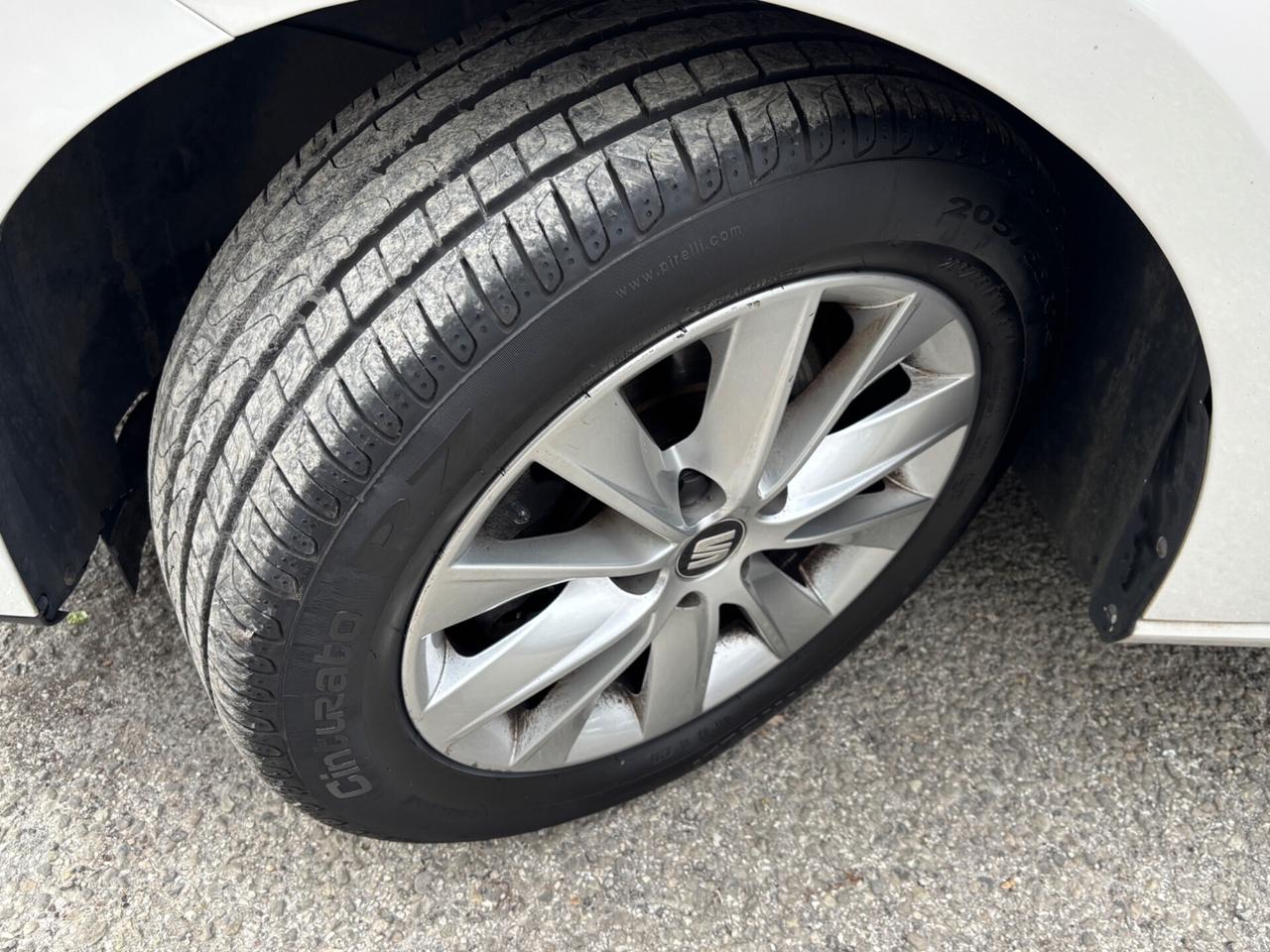 Seat Leon 1.6 TDI 115CV 5p. Style OK NEOPATENTATI