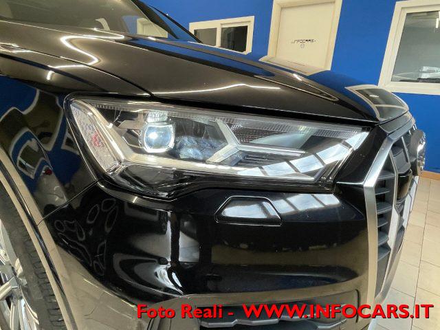 AUDI Q7 55TFSI e Hybrid PHEV 4X4 tiptronic Business PROMO