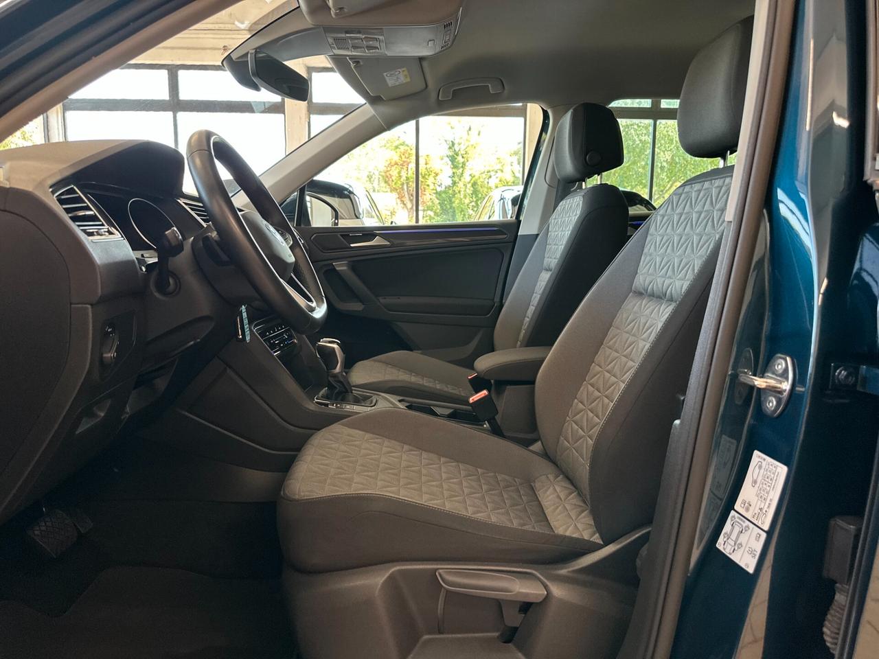 VOLKSWAGEN TIGUAN LIFE 2.0TDI DSG *CARPLAY*RADAR*LUCI*