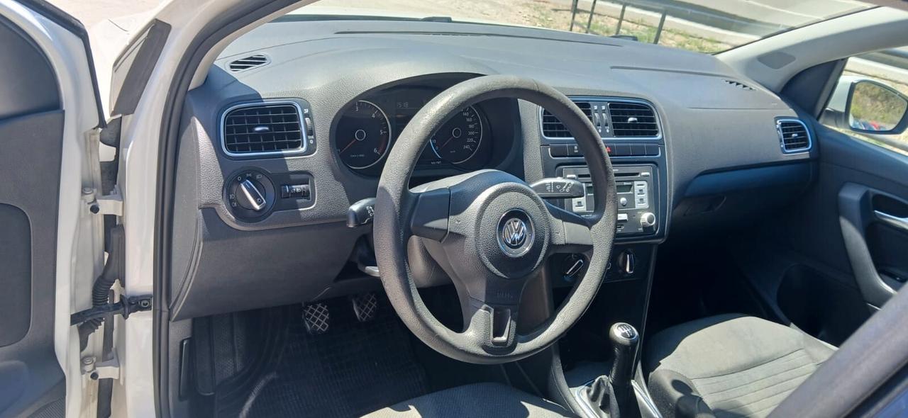 Volkswagen Polo 1.6 TDI 90CV DPF Highline - 2012