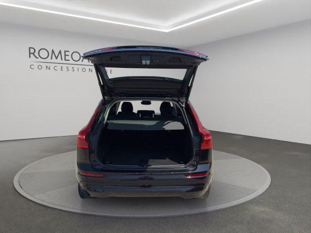 VOLVO XC60 B4 (d) AWD Geartronic Momentum Pro