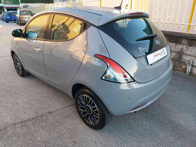 LANCIA Ypsilon 1.2 69 CV 5 porte GPL Alberta Ferretti