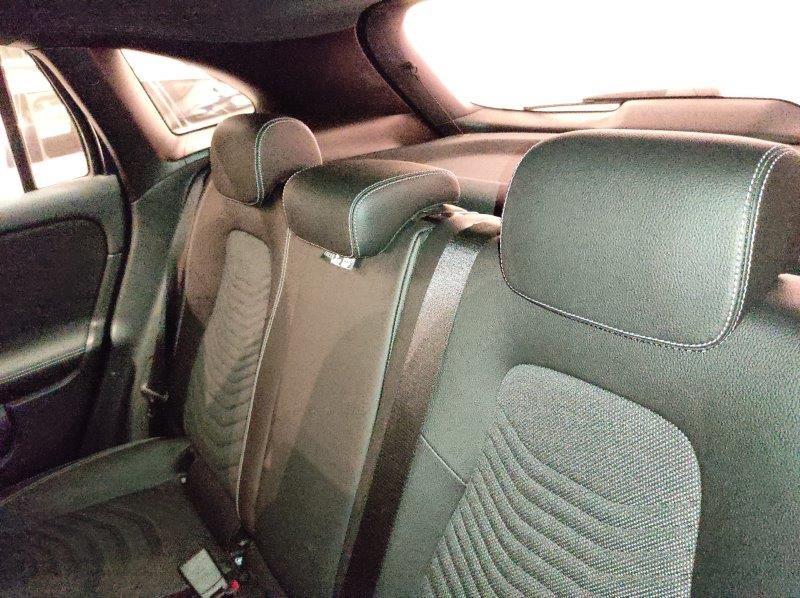 Mercedes-Benz GLA (H247) - GLA 250 Automatic Sport