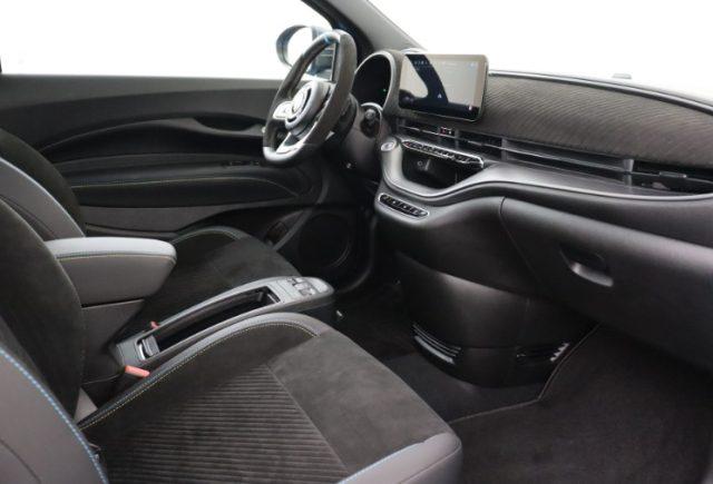 ABARTH 500e Scorpionissima JBL Premium Tetto Panoramico