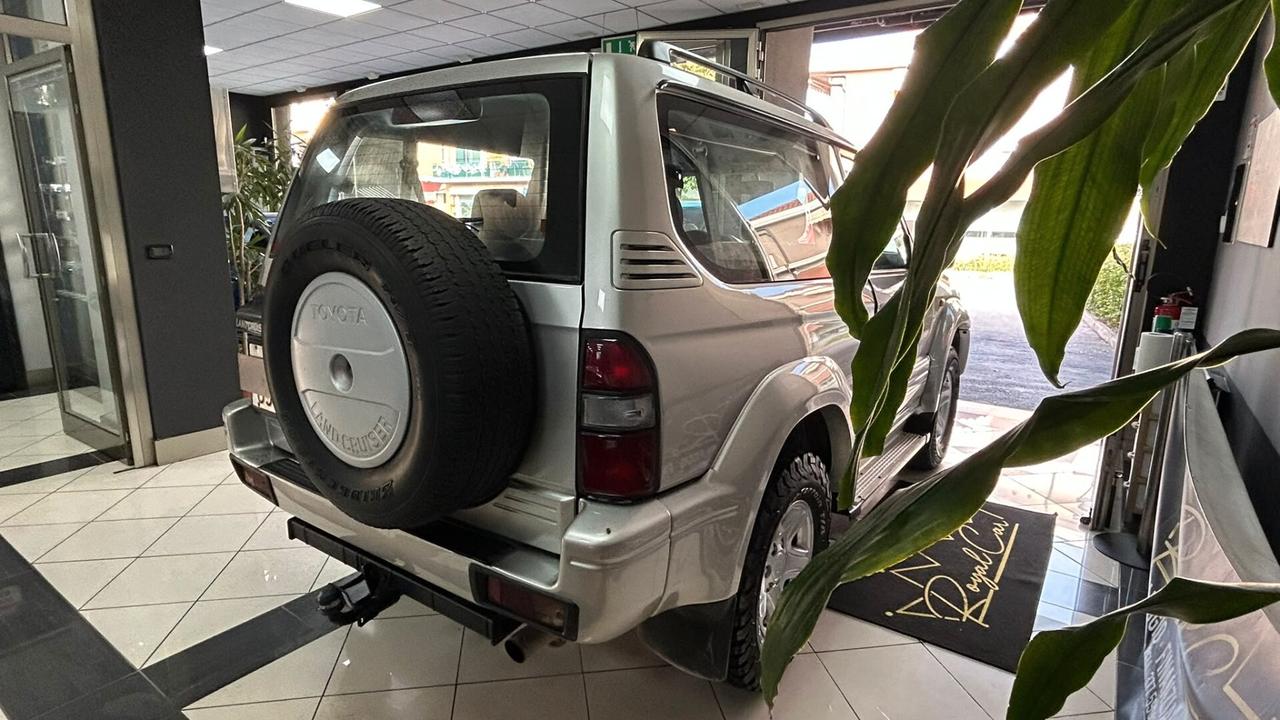 Toyota Land Cruiser 3.0 turbodiesel 3 porte KZJ90 GX
