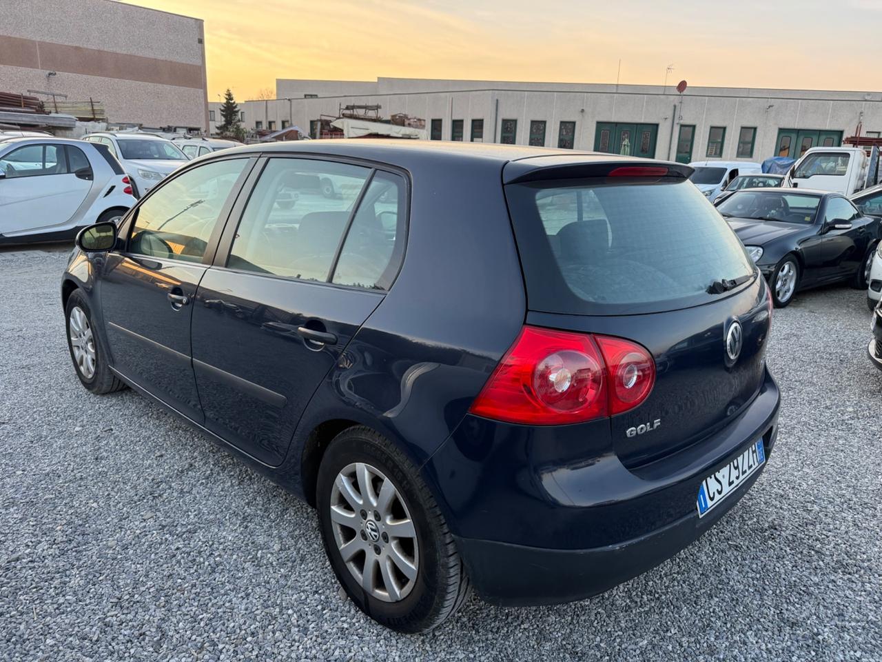 Volkswagen Golf 1.6 16V FSI 5p. Sportline