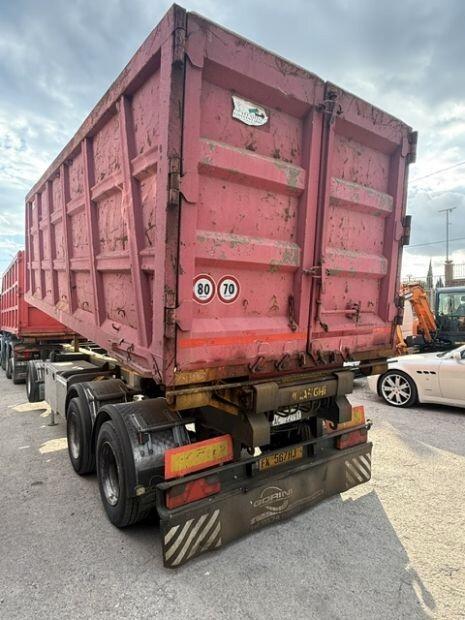 Motrice Iveco Stralis XP 460 scarrabile Rimorchio Piacenza Scarrabile