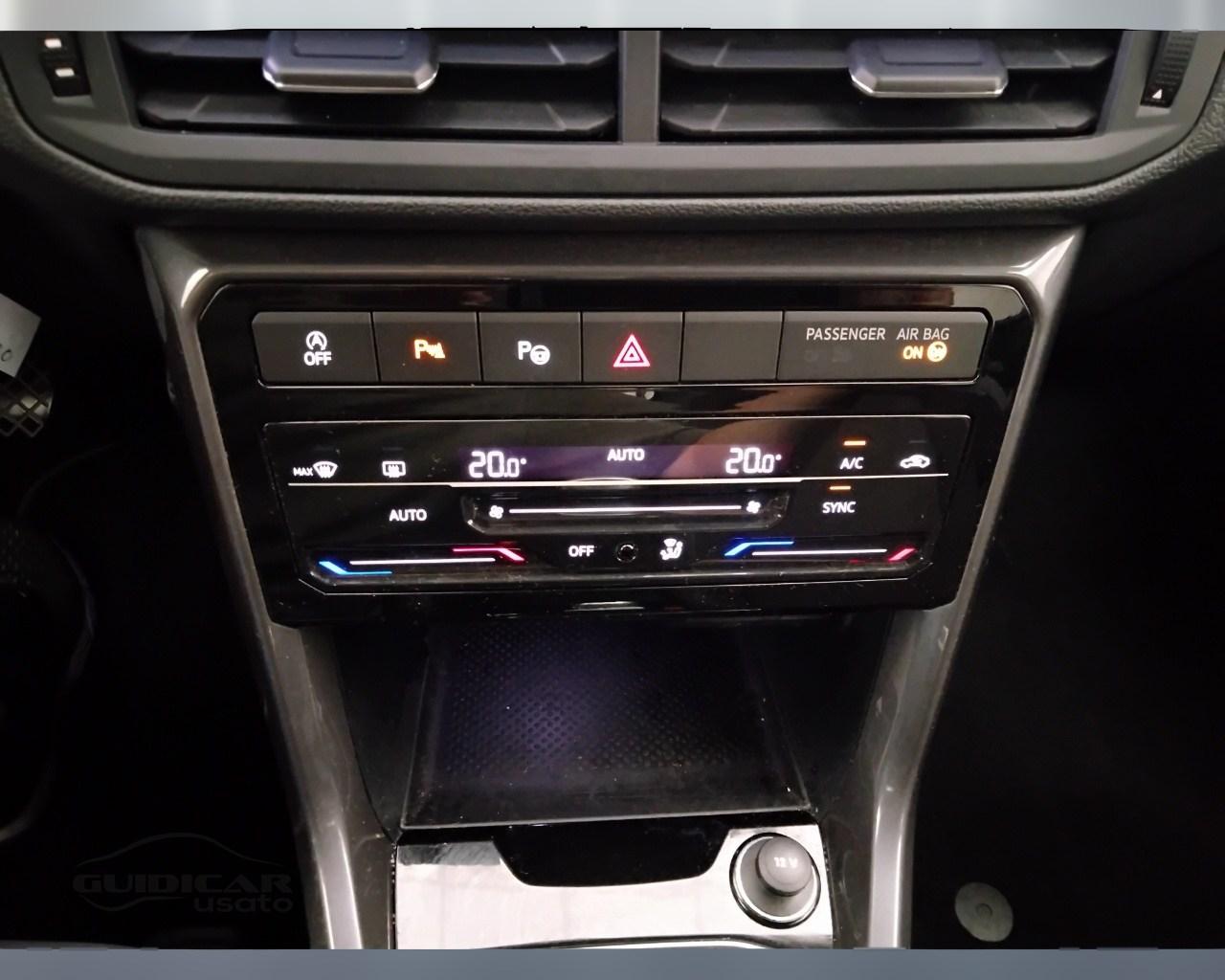 VOLKSWAGEN T-Cross 2019 - T-Cross 1.0 tsi Advanced 110cv