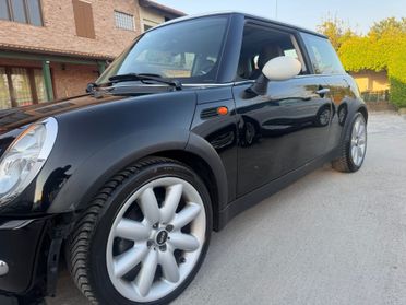 Mini 1.6 16V Cooper Neopatentati