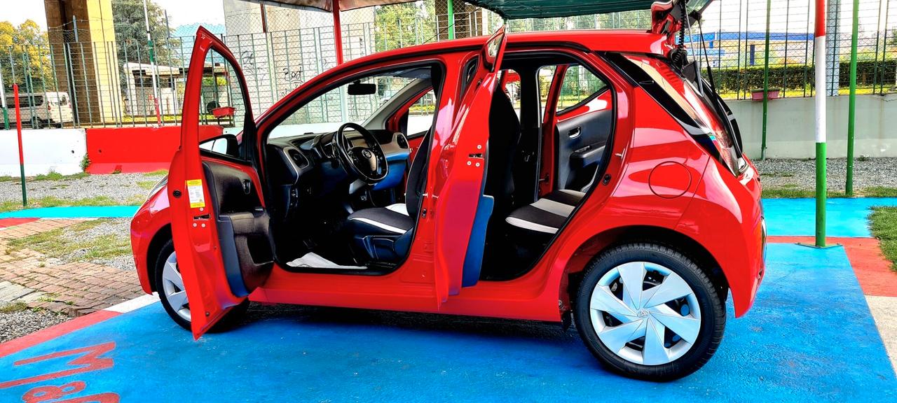 TOYOTA AYGO 1.0 BENZINA AUTOMATICA KM 51MILA E/6B