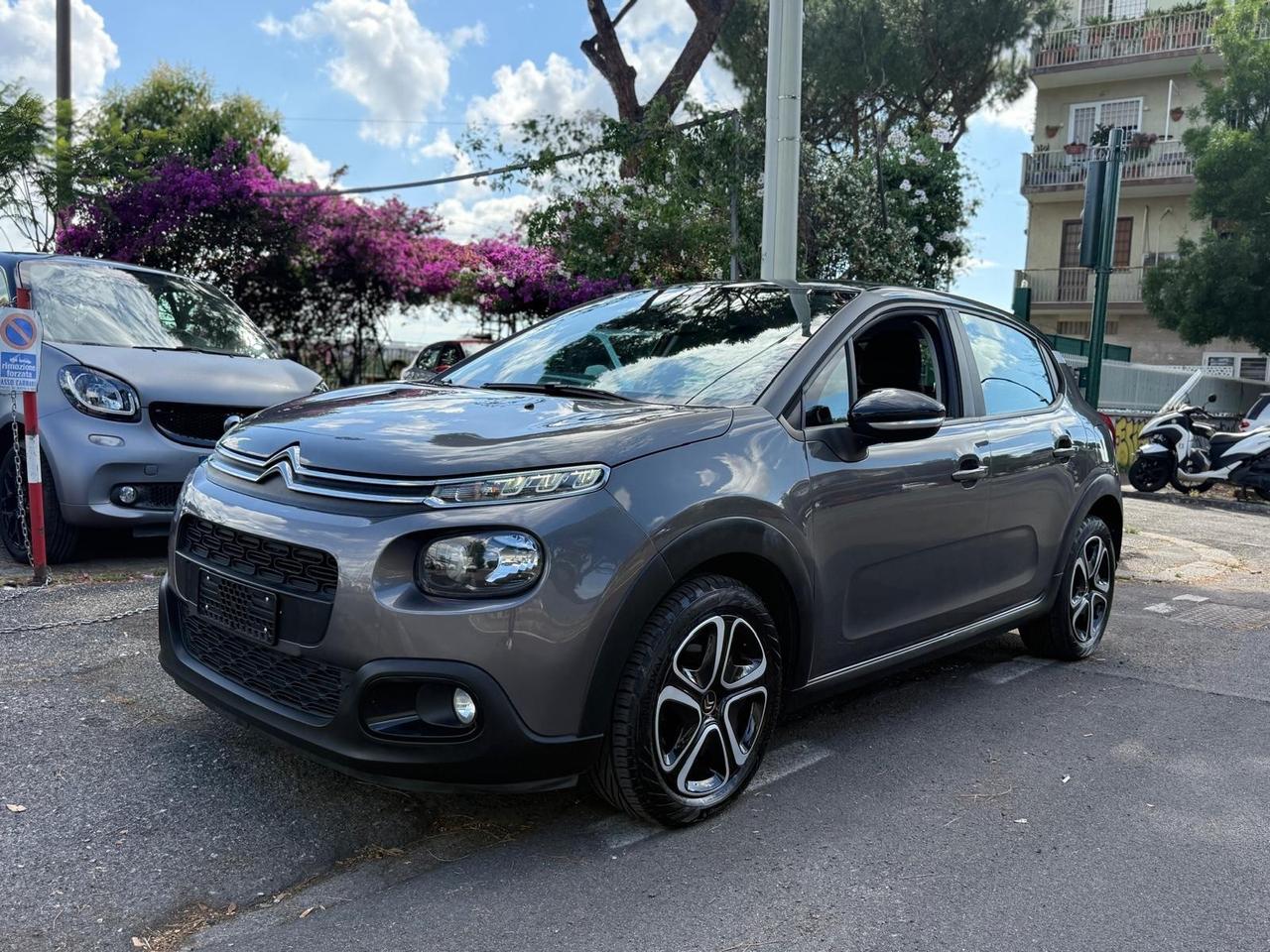 Citroen C3 83cv Benzina 5 porte Shine Navi bicolor pdc