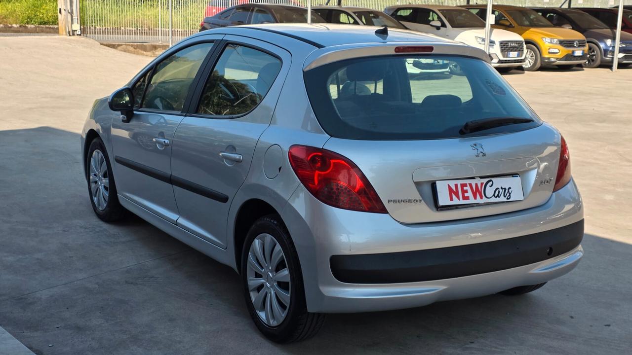 Peugeot 207 1.6 HDi 90CV 5p. XS