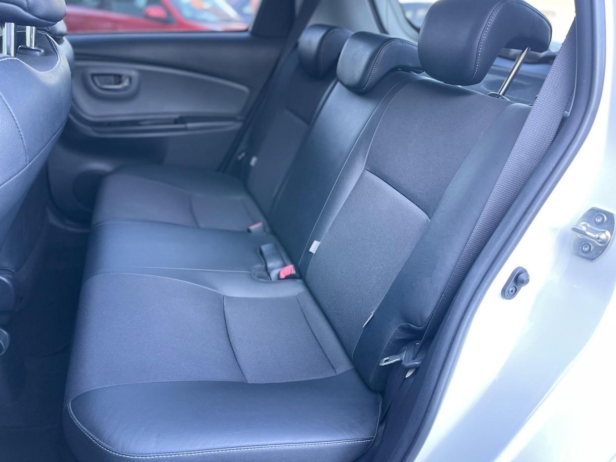 Toyota Yaris 1.5 Hybrid 73CV E6 Neo. Automatica - 2016