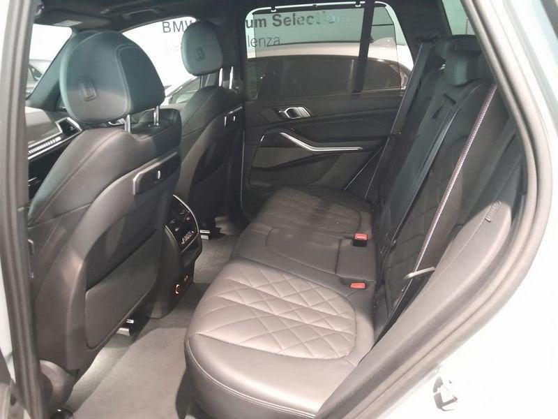 BMW X5 xdrive40d mhev 48V Msport auto