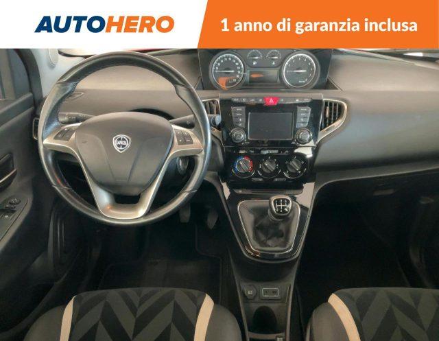 LANCIA Ypsilon 1.2 69 CV 5 porte Gold