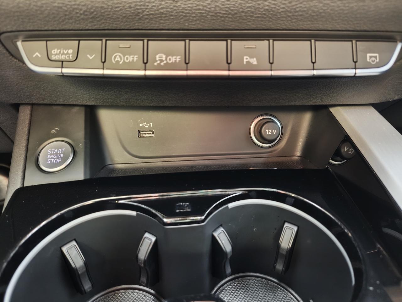 Audi A4 40 TDI quattro S tronic line edition