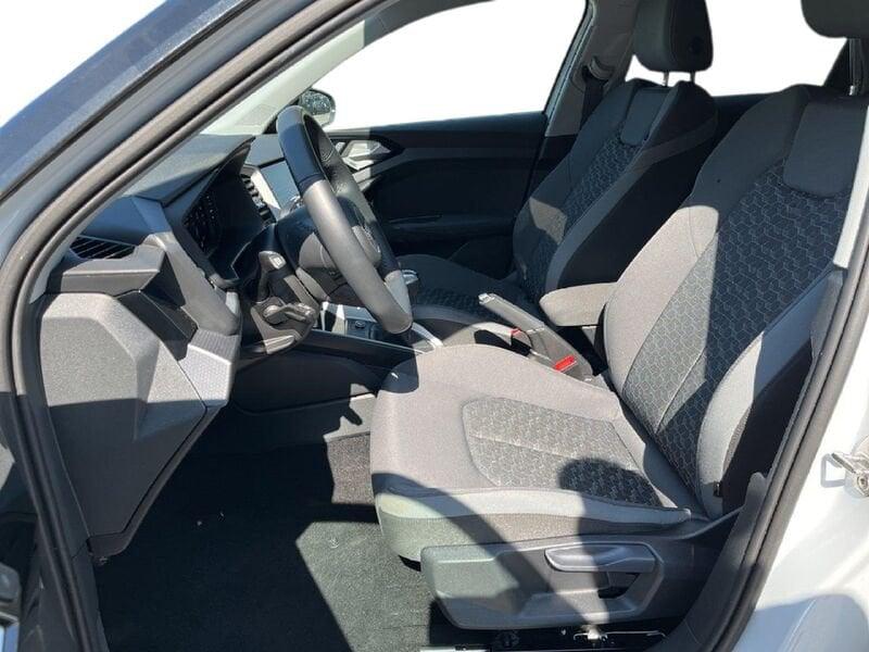 Audi A1 II 2019 Sportback Sportback 30 1.0 tfsi S Line Edition 116cv