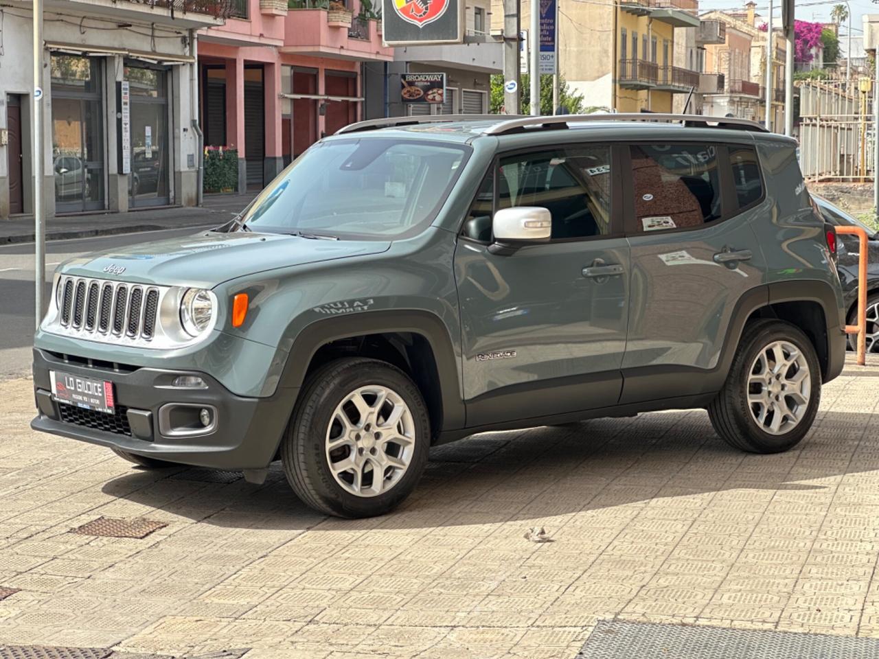 JEEP RENEGADE tua a 142€ al mese senza anticipo