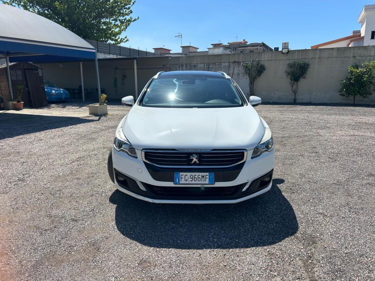 Peugeot 508 BlueHDi 180 EAT6 S&S SW Allure