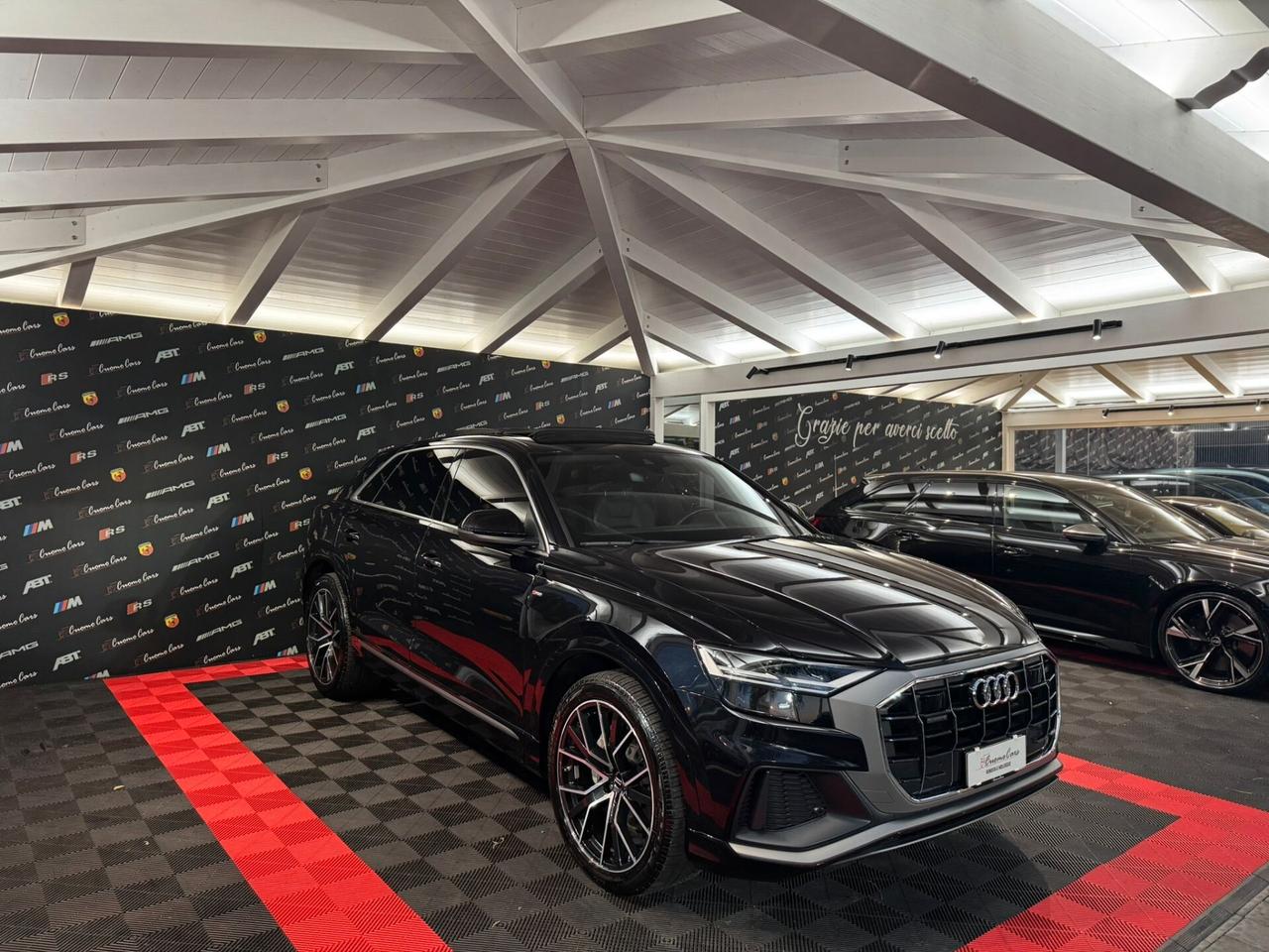 Audi Q8 50 TDI 286 CV quattro Sline
